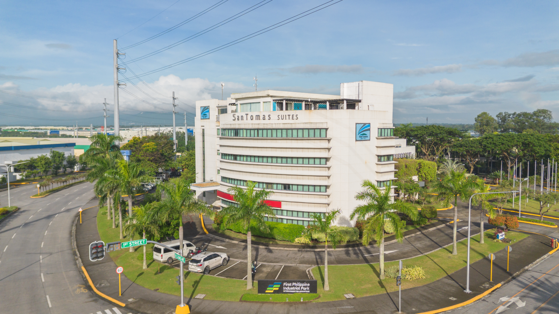 SanTomas Suites